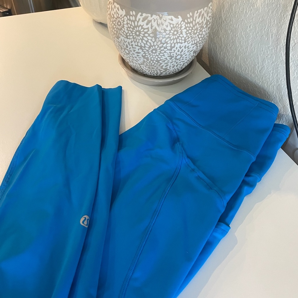 Lululemon Fast & Free High-Rise Tight 25" (Size 6)